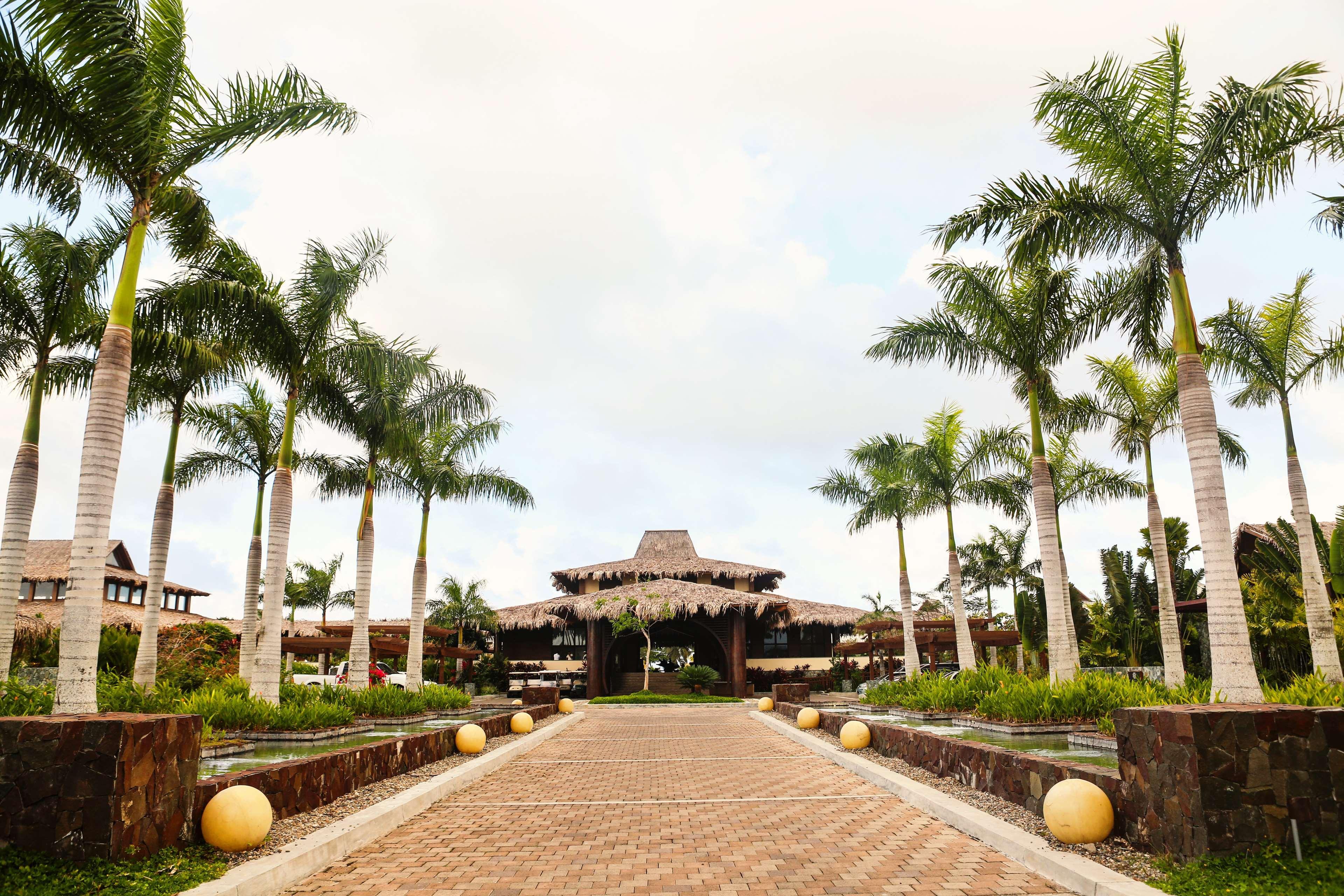 Indura Beach & Golf Resort Curio Collection By Hilton Тела Экстерьер фото